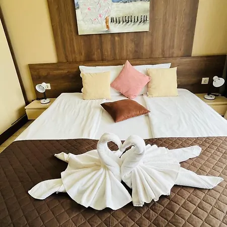 Paradiso 'в' 609 Private *