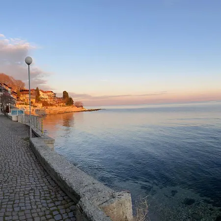 Paradiso 'в' 609 Private