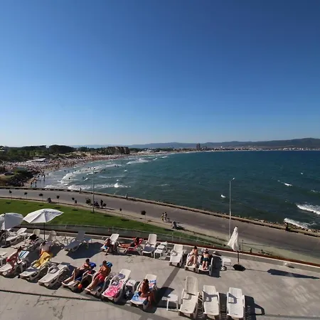 Paradiso 'в' 609 Private Appartamento